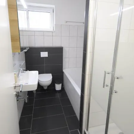 Apartment Kabine-5 *